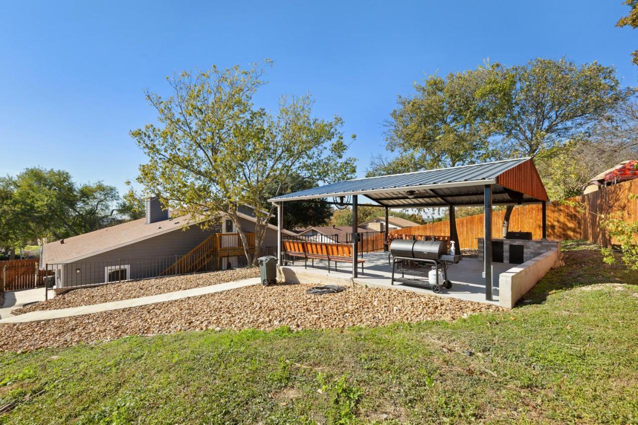 فيلا Cyc Eclectic Back House With Bbq Gazebo سان أنطونيو المظهر الخارجي الصورة