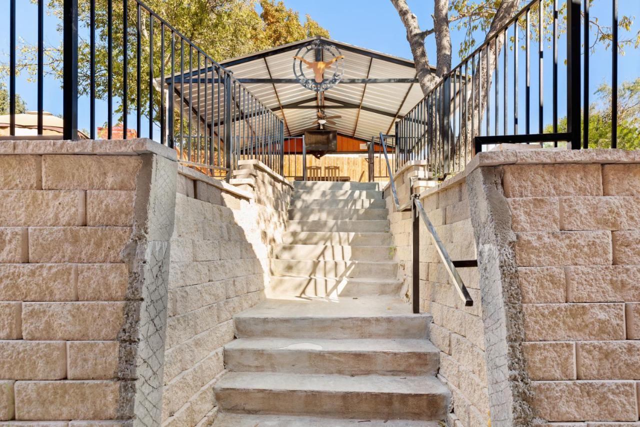 فيلا Cyc Eclectic Back House With Bbq Gazebo سان أنطونيو المظهر الخارجي الصورة