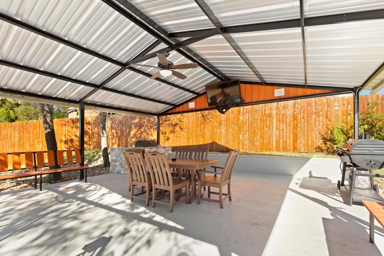 فيلا Cyc Eclectic Back House With Bbq Gazebo سان أنطونيو المظهر الخارجي الصورة